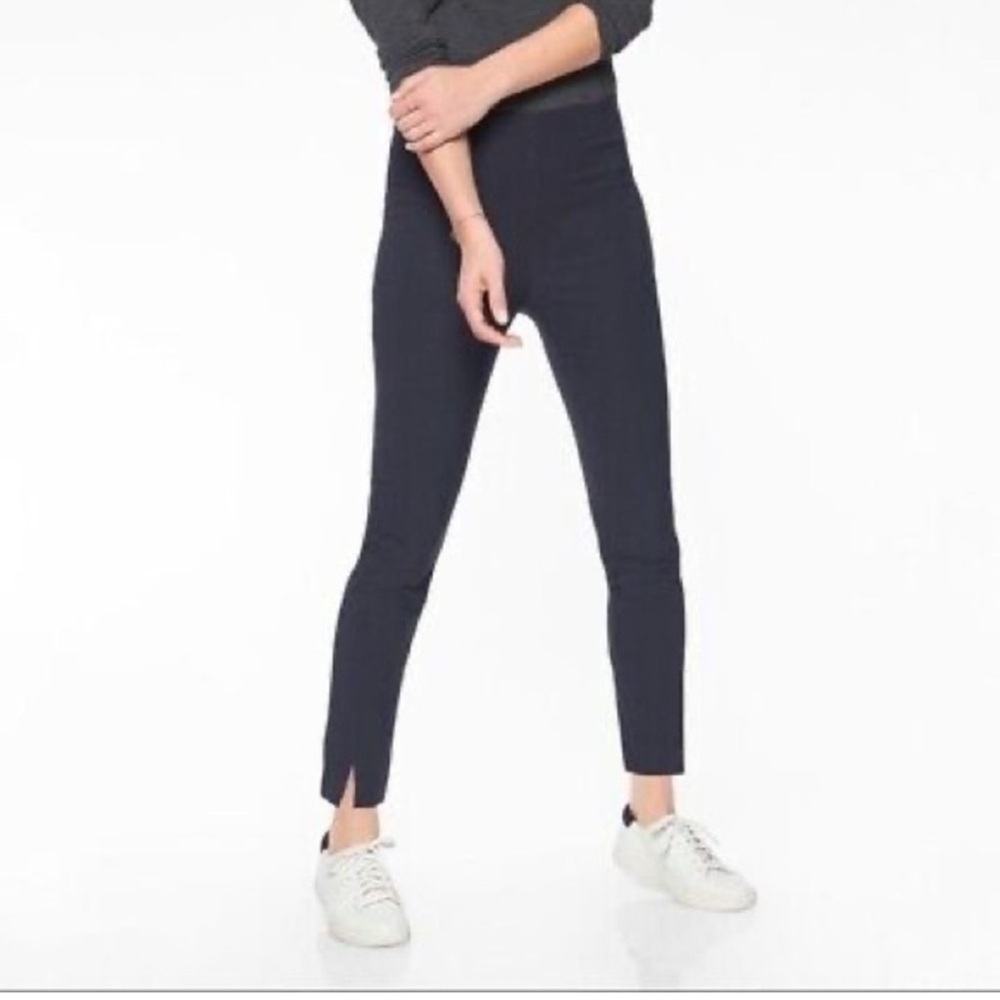 Athleta dark gray wander slim pants Size 10